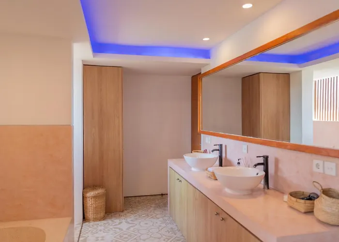 5br Private Pool - 1 Min - Daily Staff, Private Pool, Gym & Games فيلة